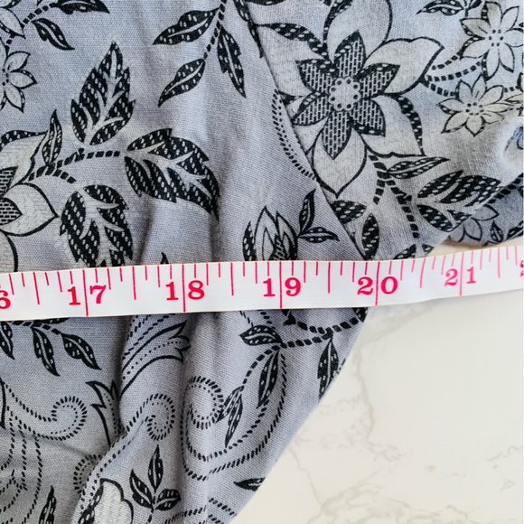 Gunne Sax Vintage 80s Gray Floral Leaf Swirl Back Button Midi Dress | Size 12 - Picture 11 of 11